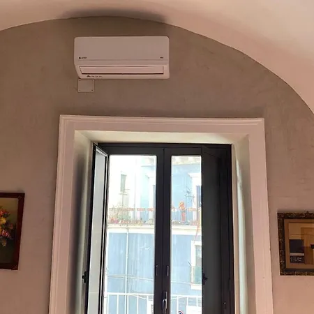 Pantaleone Holiday House *
