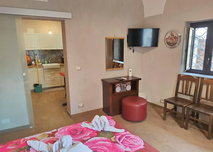 Pantaleone House *